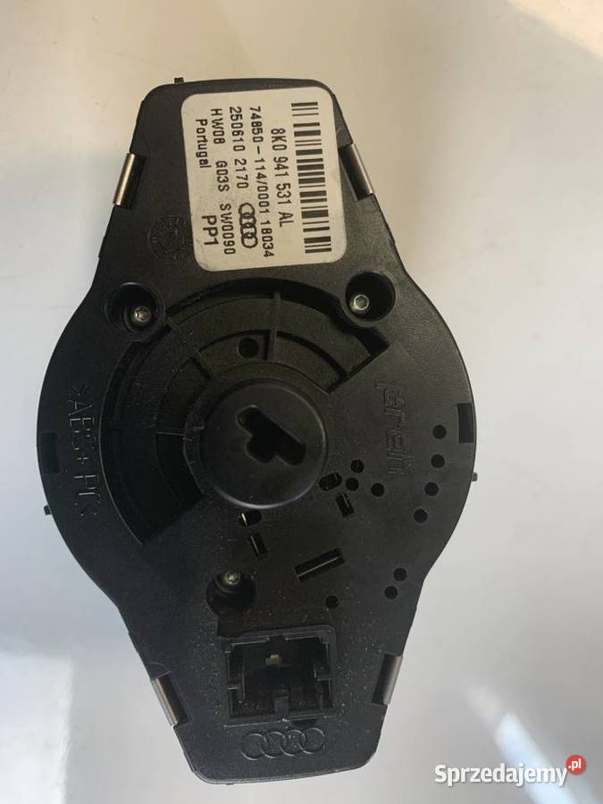 Przełącznik świateł AUDI sprzedam