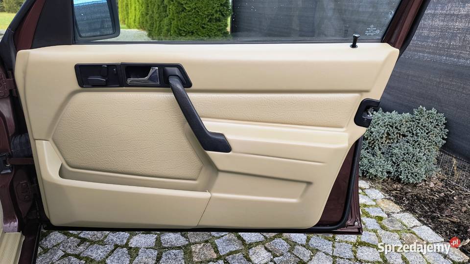 Mercedes 190E w201 26 R6 Wyposażenie FULL Dzierżoniów sprzedam
