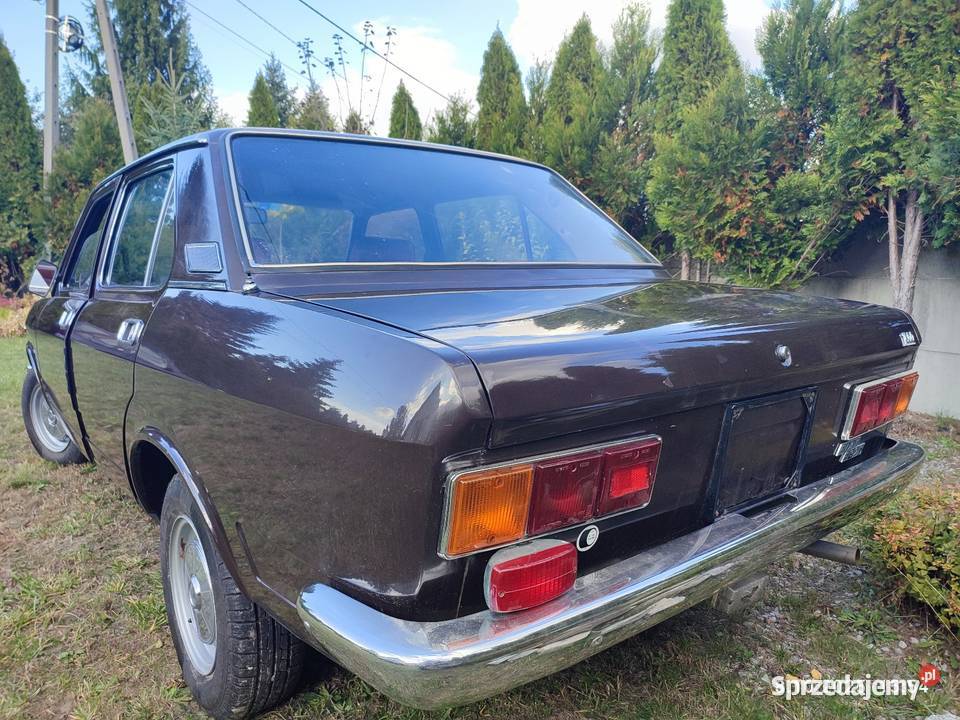 Piękny klasyk włoskiej motoryzacji Fiat 132 S Kraśnik