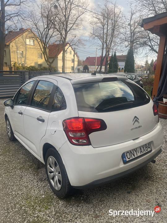 Citroen C3 14 HDI 2010 biały Kubice