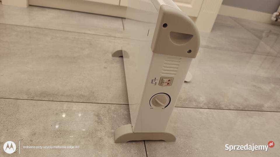 Grzejnik elektryczny 2000W z termostatem i Ciechanów sprzedam