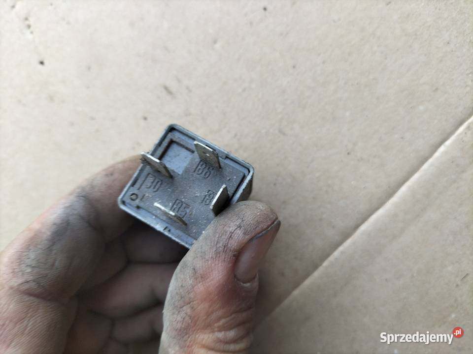 PRZEKAŹNIK PASSAT AUDI SEAT SKODA VW 373 Kamień-Kolonia