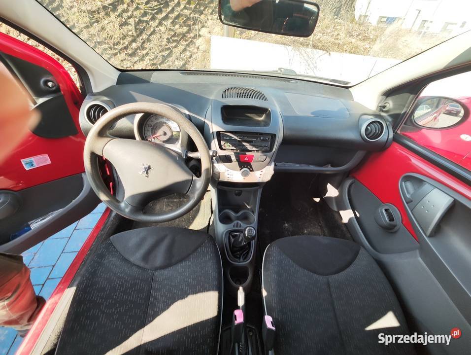 Peugeot 107 10i 2010r 2/3 Toruń