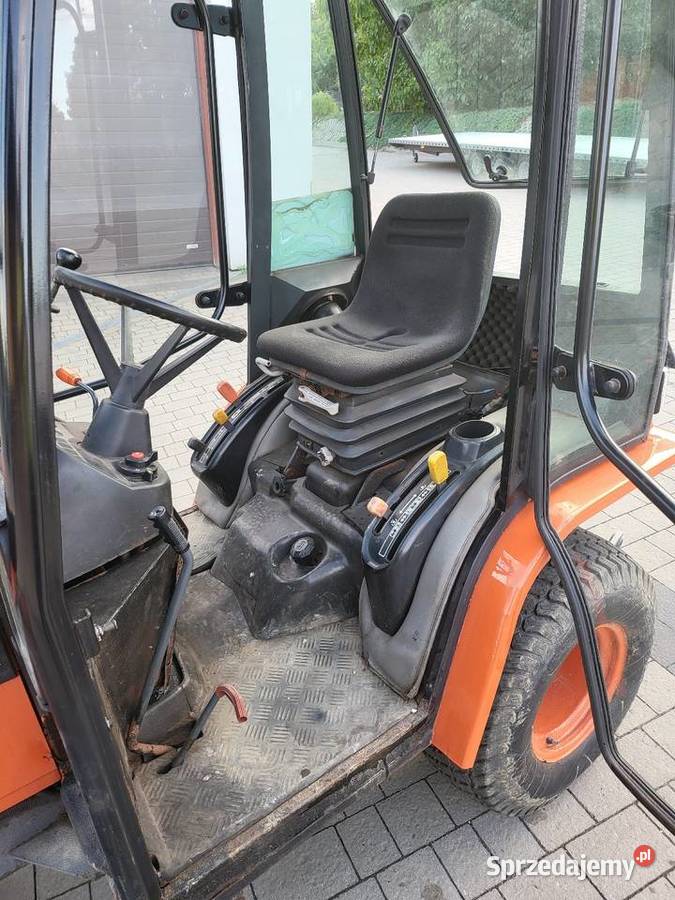 Kubota bx2200