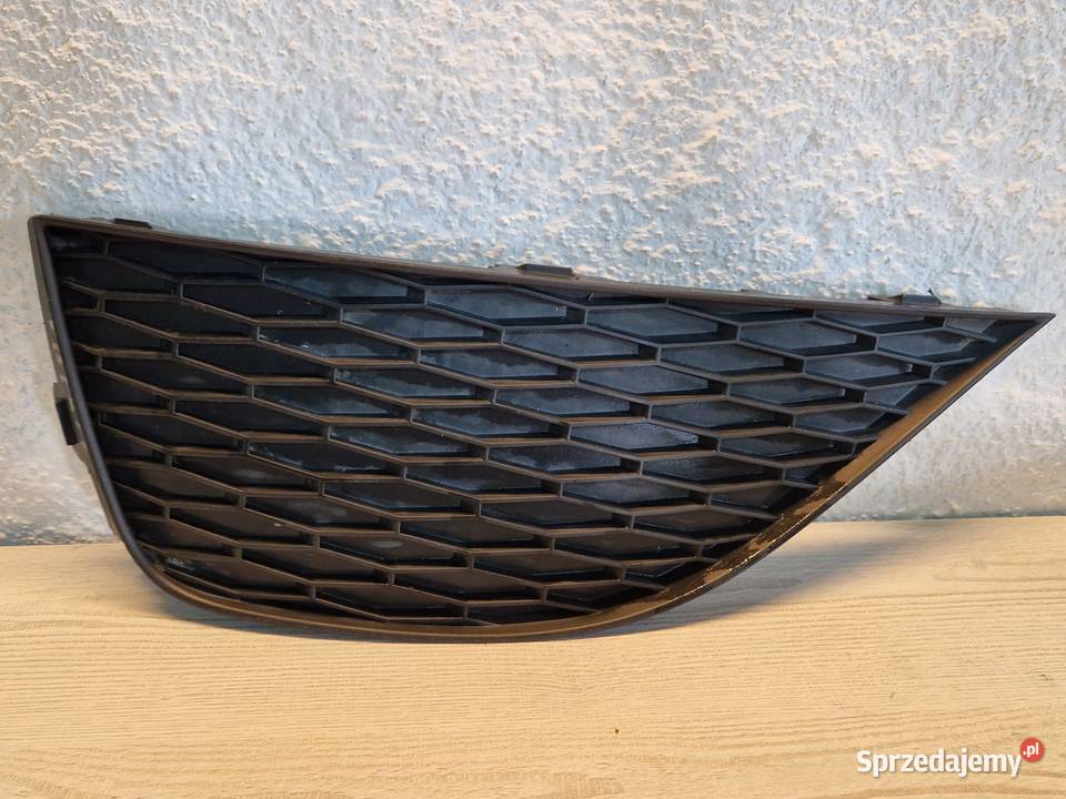 Kratka zderzaka Seat Ibiza IV 0817Strona lewa Kwilcz