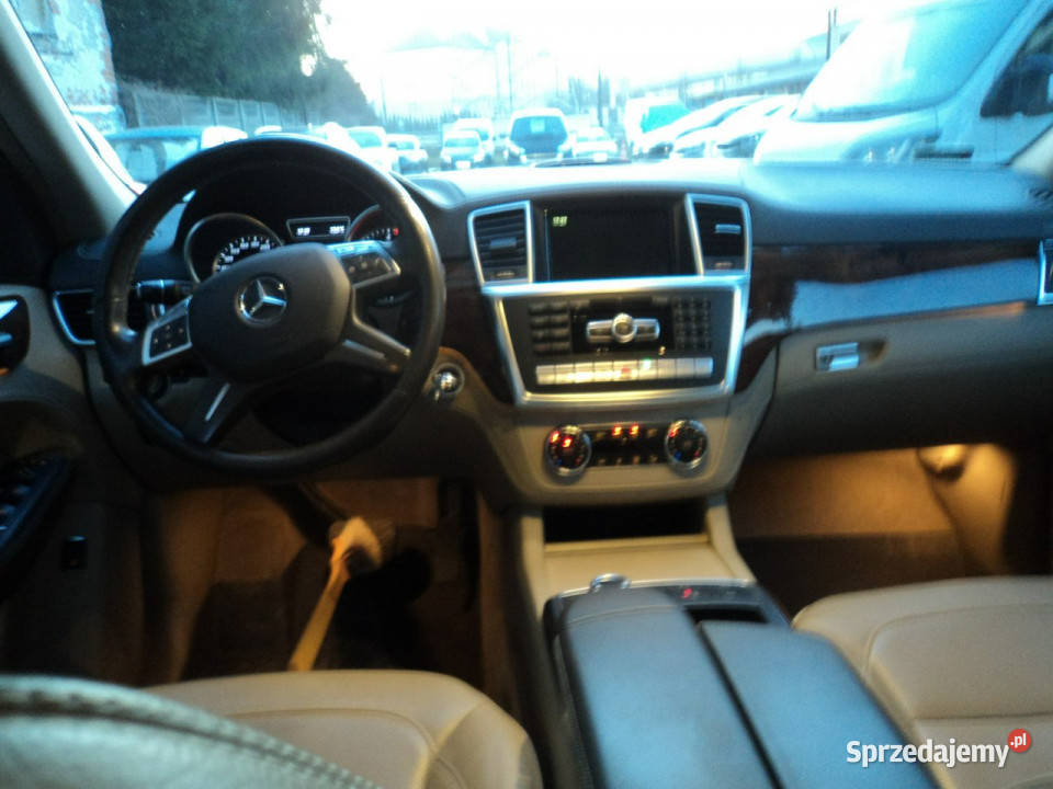 Mercedes ML 350 sprzedam ładnego mercedesa ML czujnik parkowania Lublin
