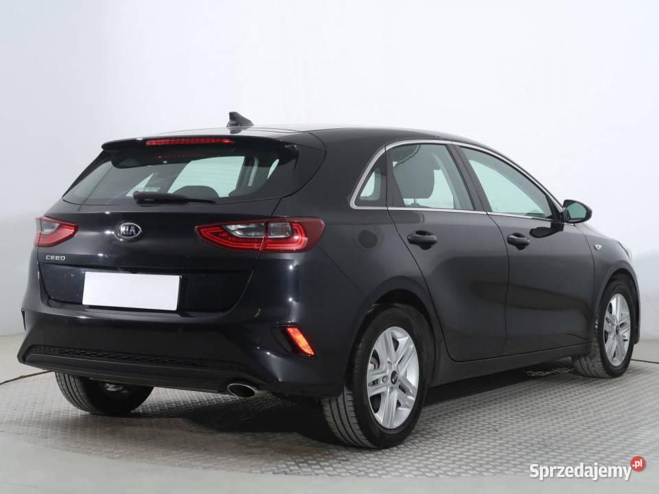 Kia Ceed 15 TGDI benzyna Cee'd sprzedam