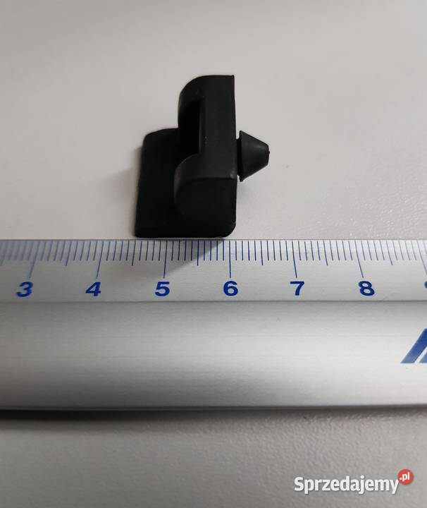 FSM FIAT 126p odbój klapy bagażnika Jaworzno