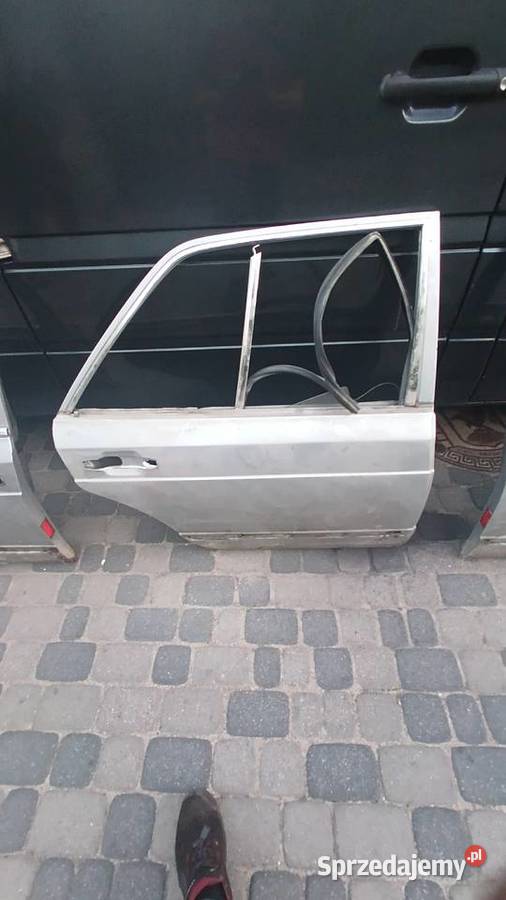 Mercedes W126 drzwi