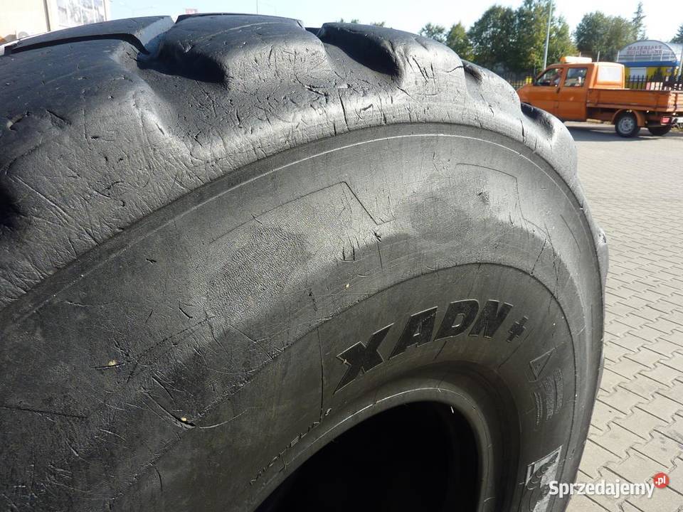 2x Opona używana przemysłowa 235R25 MICHELIN Bridgestone Zaścianki