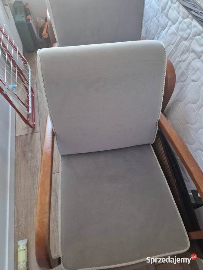Fotel lata 50te Halabala style odrestaurowany