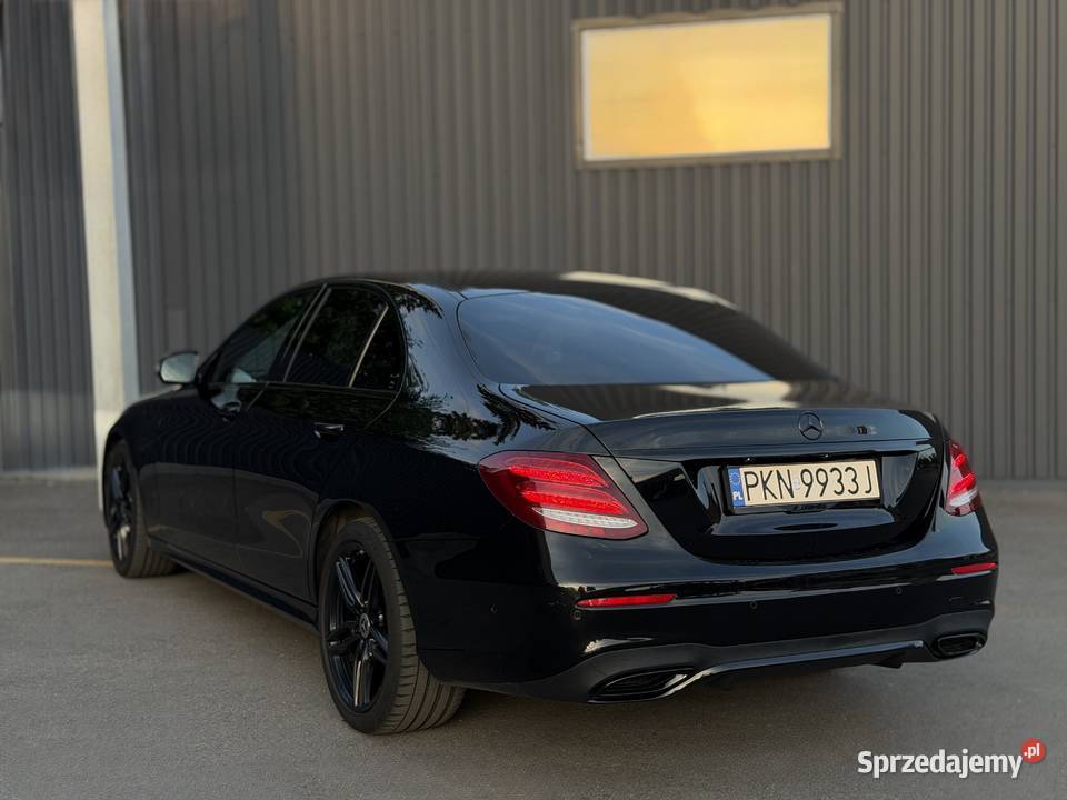 MercedesBenz Klasa E 220 d 9GTRONIC AMG Line Warszawa