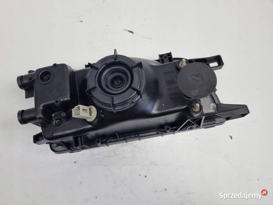 Nissan Sunny N14 9196r PRZEDNIA LAMPA LEWA LEWY Janów