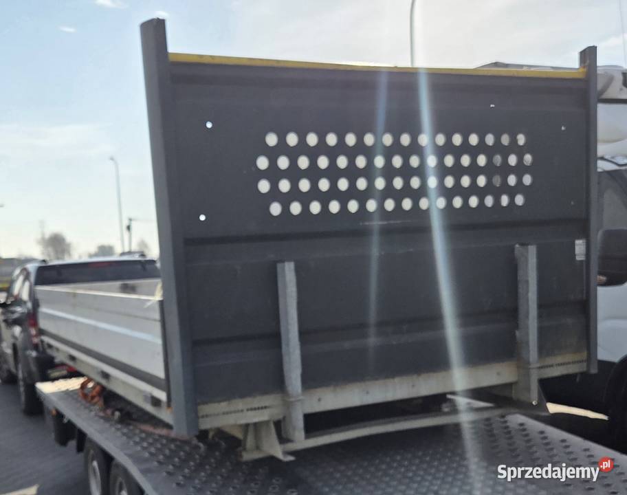 Paka skrzynia zabudowa na auto dostawcze Ozimek sprzedam