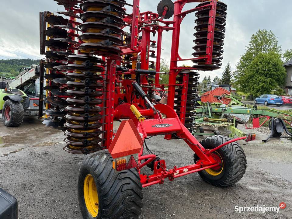Brona Talerzowa Vaderstad Carrier CR XL 525 pro Nowa Ruda