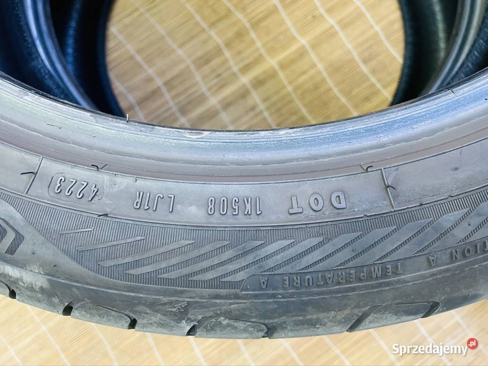 Opony 2454520