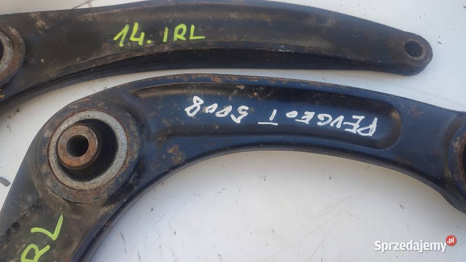 WAHACZ PRAWY LEWY PRZÓD PEUGEOT 3008 5008 Zawieszenie i amortyzacja Włoszczowa sprzedam