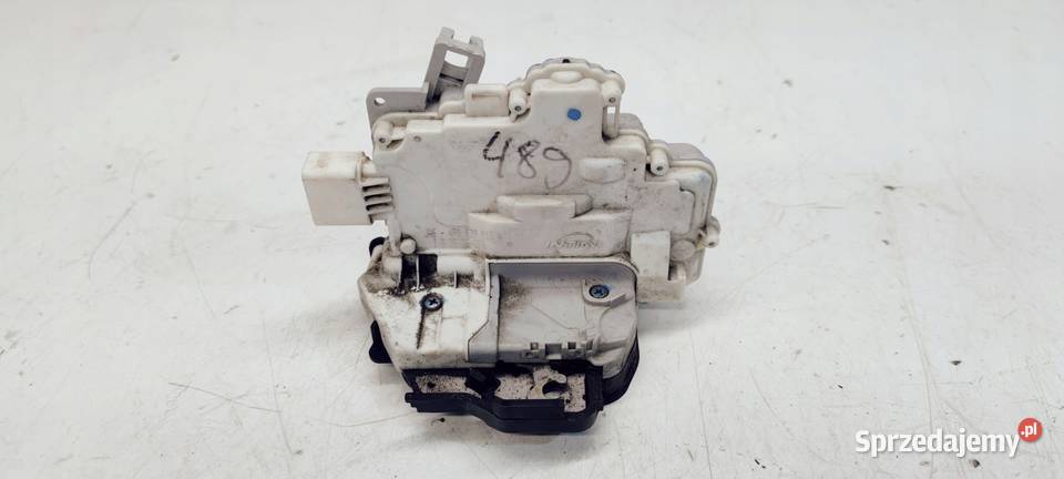 ZAMEK DRZWI LEWY TYŁ AUDI A6 C6 4F0839015A 9 PIN Motoryzacja Przystajń