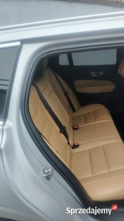 Volvo V60 D4 2019 perfekcyjnie utrzymany Lublin sprzedam