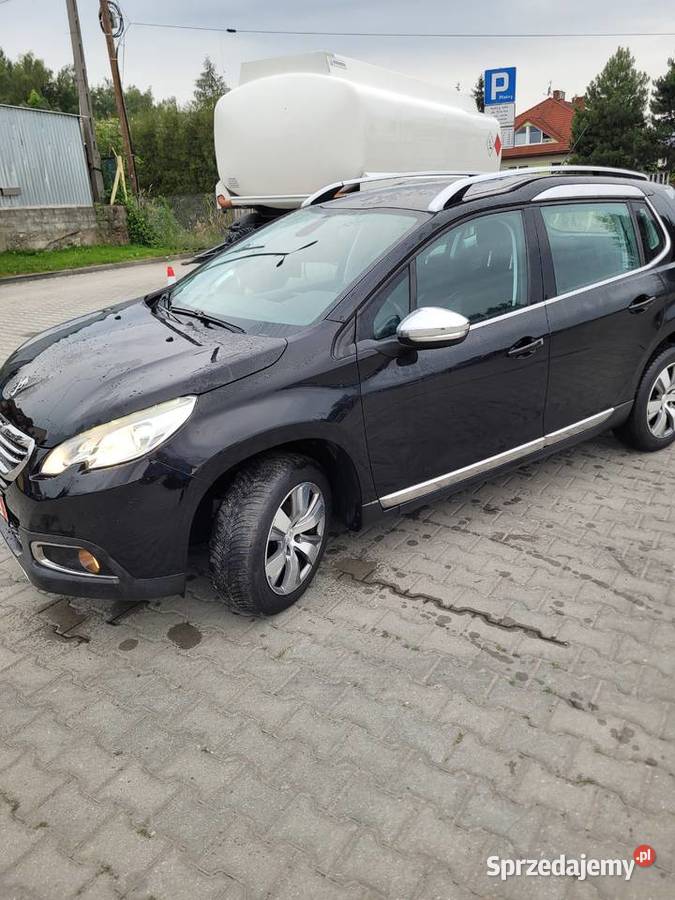 Peugeot suv 2008 16 hdi wersja Allure model sprzedam