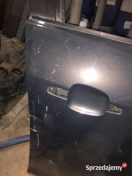 Drzwi przód prawy insignia A 0817 lift świętokrzyskie Morawica sprzedam