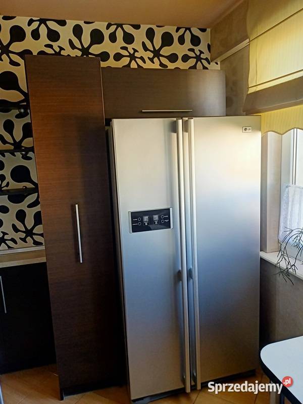 Sprzedam mieszkanie 60 m 3 pokoje balkon w pełni