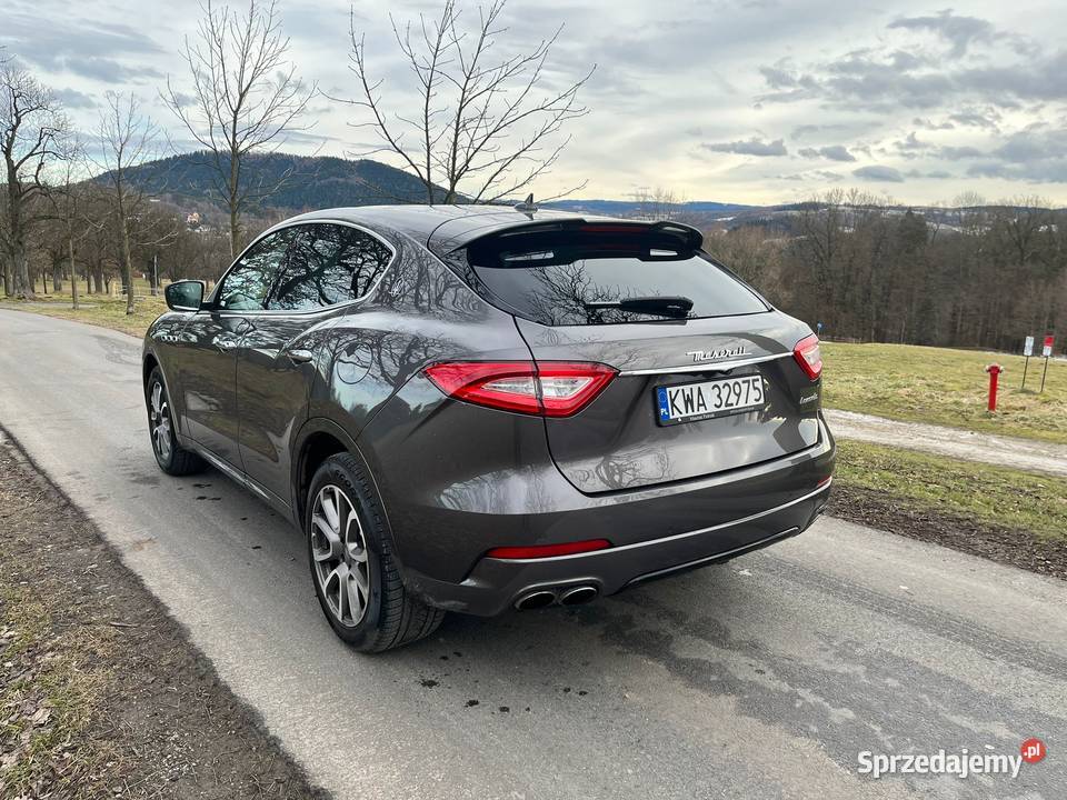 Maserati Levante S Q4 430 gniazdo USB Levante Kalwaria Zebrzydowska