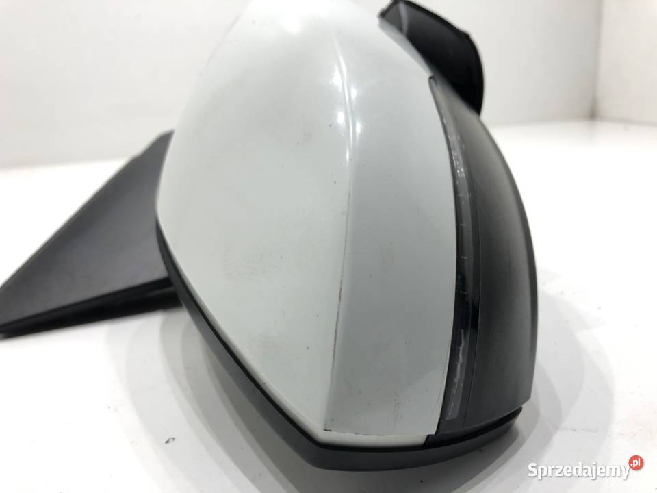 LUSTERKO PRAWY VW POLO V Hatchback Pure White