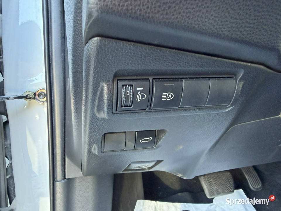 Toyota Corolla Cross 20HSD 196 Uszkodzony komputer pokładowy Otwock Mały sprzedam