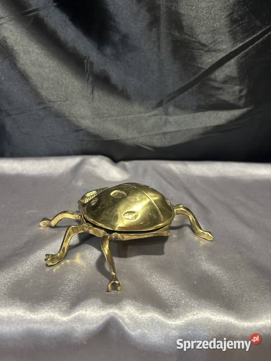 Biedronka z mosiądzu popielniczka Kozy