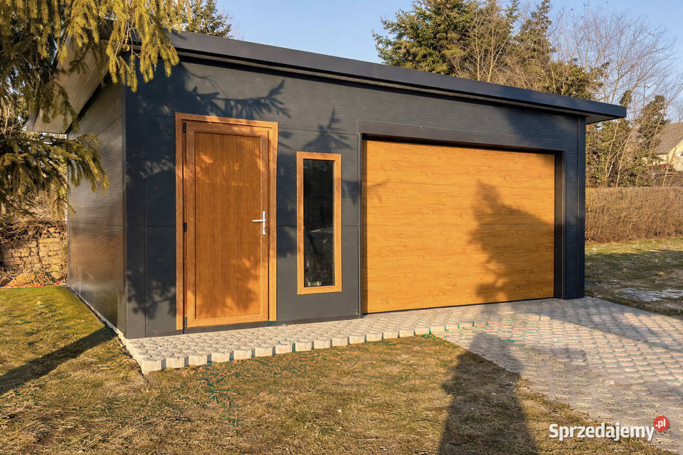 Garaż z płyty warstwowej 6x5 okno FIX Brama Kraków