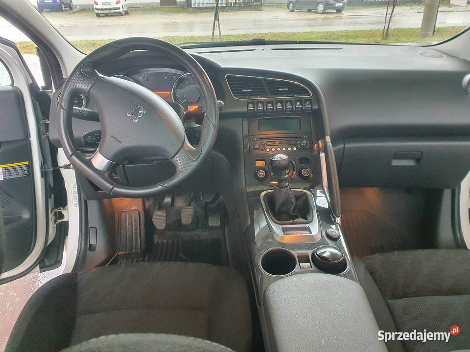 PEUGEOT 3008 16 BENZYNA 2010 lakier metallic Łęg Tarnowski