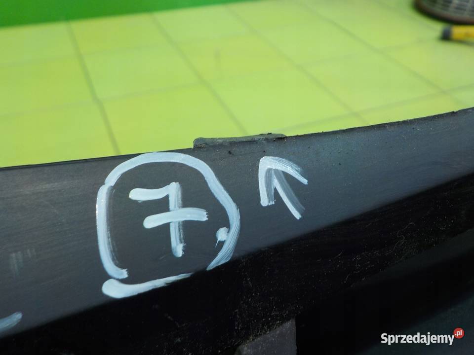 GRAND VOYAGER V 28 CRD AUT 10r 5D atrapa grill Suków