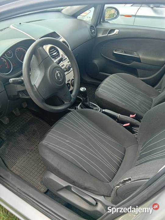 Opel Corsa D 12 benzyna Czemierniki sprzedam