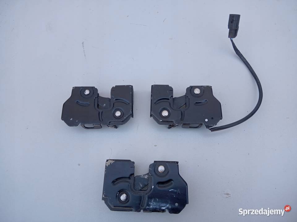ZAMEK MASKI PRAWY LEWY INFINITI G35 G37 G25 0613 Nowy Tomyśl sprzedam