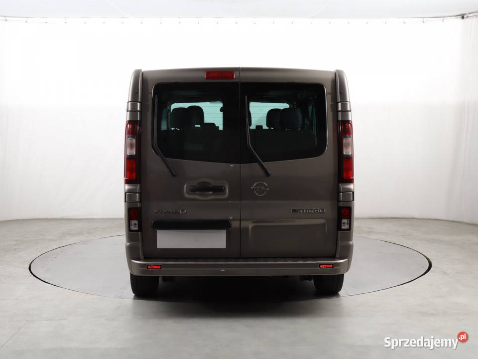 Opel Vivaro 16 BiCDTI 92KM Vivaro Katowice