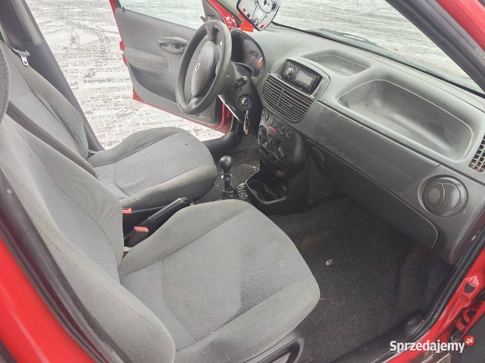 Do sprzedania Fiat Punto 12 bezyna 2004r 59KM Białystok sprzedam