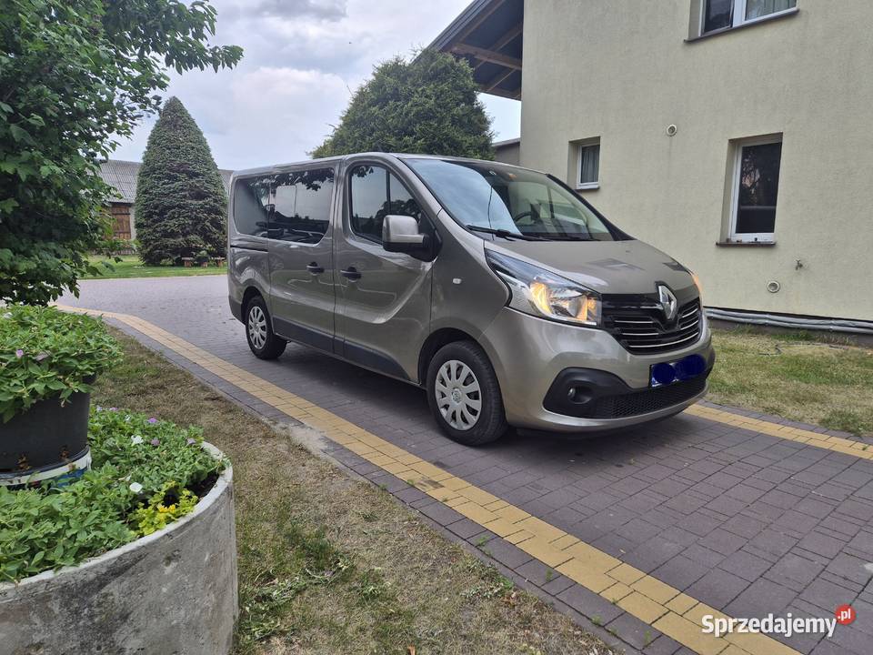 Renault Trafic 16 145 9 osobowy lubelskie Kock