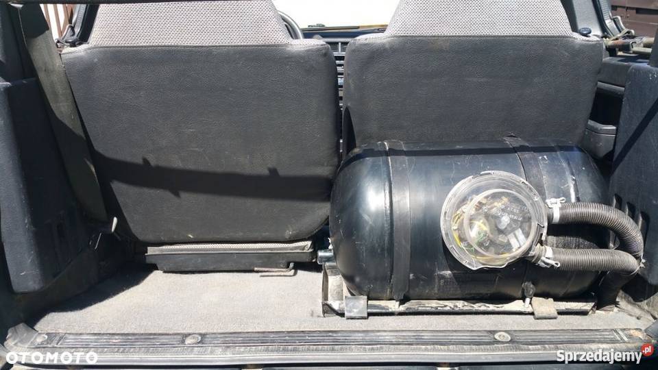 Suzuki Vitara LPG 4x4 podniesiona terenowe opony podkarpackie Rzeszów