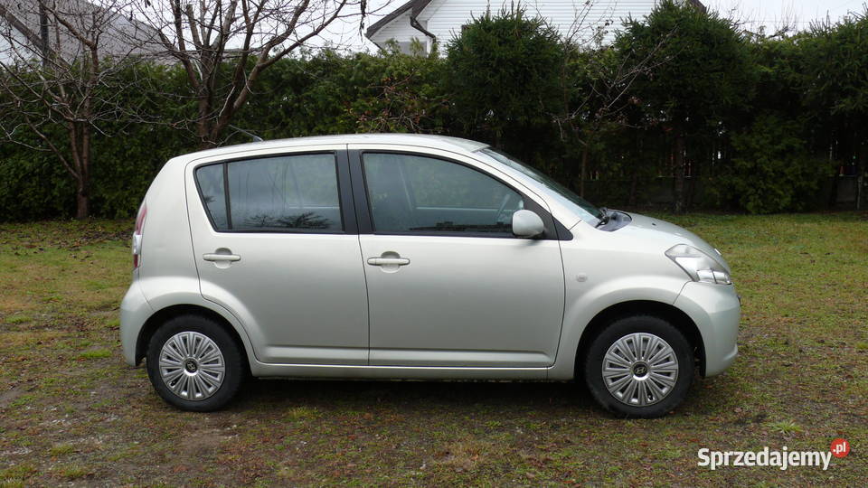 DAIHATSU SIRION 13 benzyna 2007r podlaskie Sokółka sprzedam