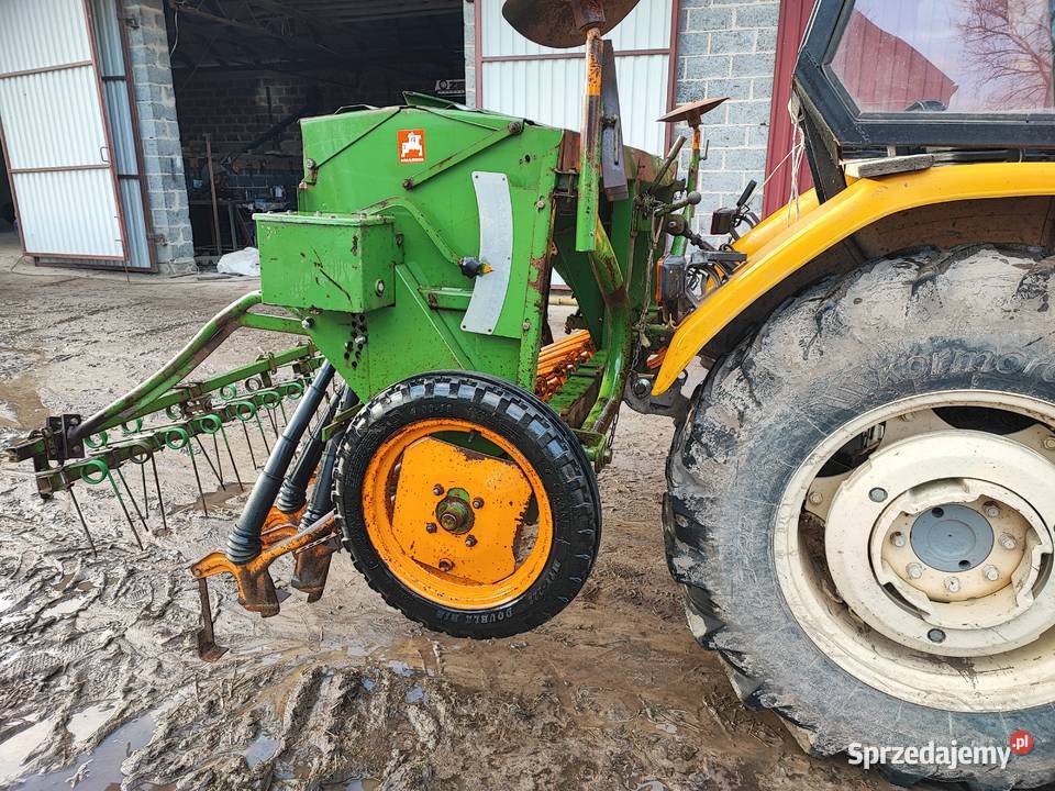 Siewnik AMAZONE 25 m D7 małopolskie Miechów-Charsznica sprzedam
