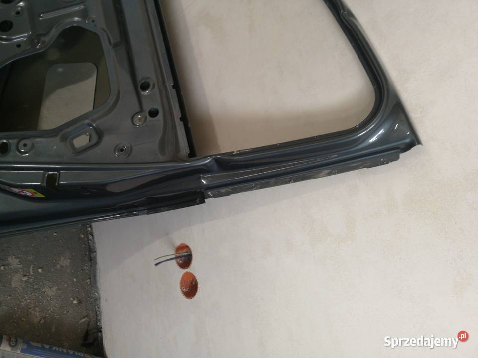 SEAT LEON III 5F Drzwi Prawe Przód Przednie Skomielna Biała sprzedam