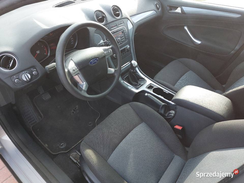 Ford Mondeo 16 benzyna 1600cm3 Łochów sprzedam