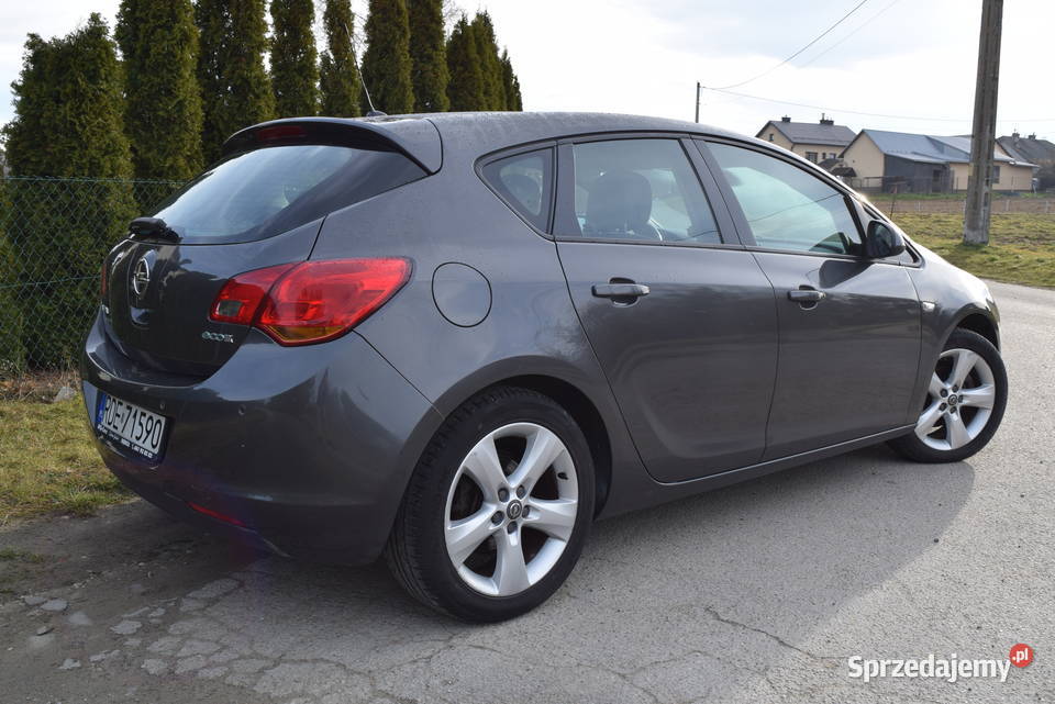 Opel Astra J 13 Disel Ekonomiczna Dębica Astra