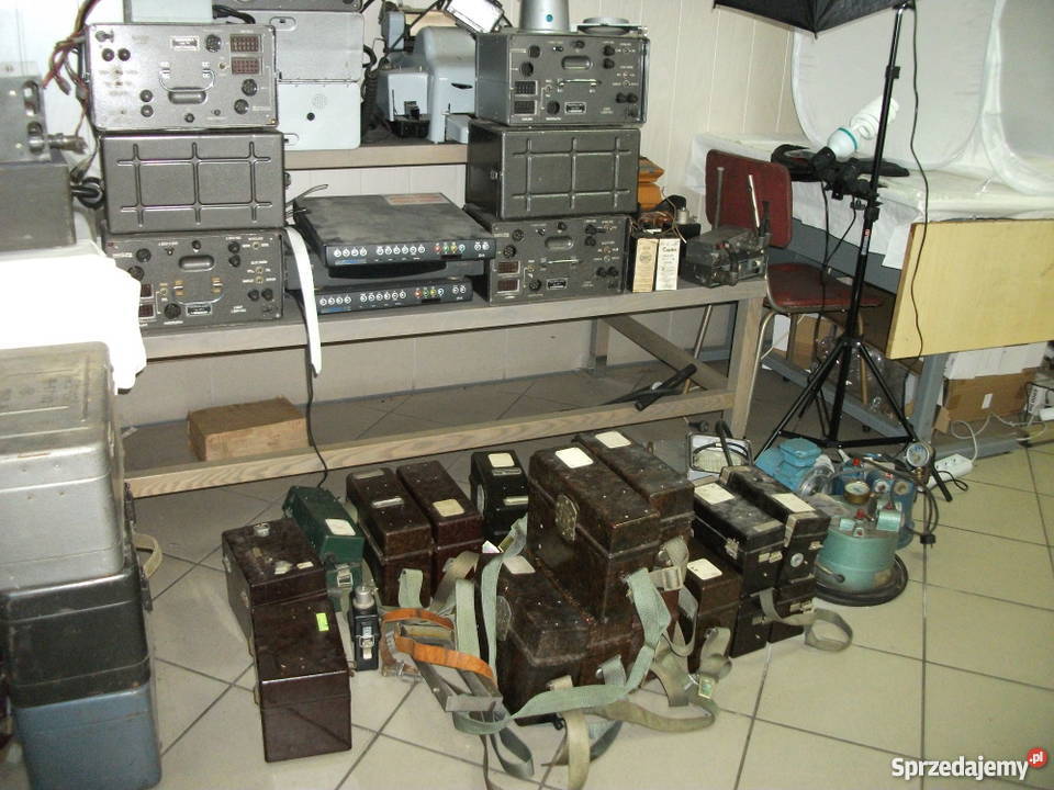 Militaria sprzęt wojskowy demobil radiostacje Militaria Skierniewice
