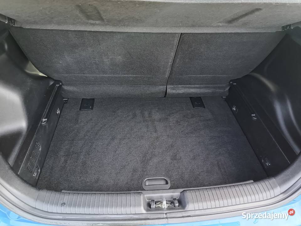 Kia Venga 16 benzyna Zarejestrowany Bezwypadkowy Pabianice sprzedam