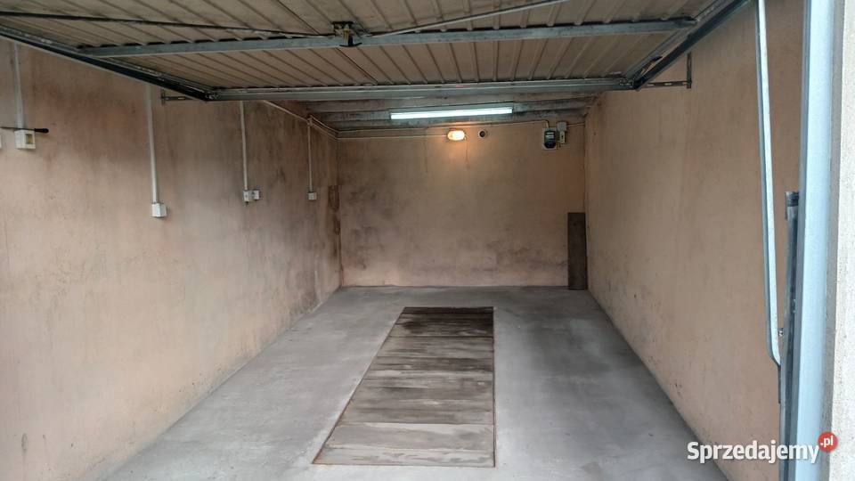 Wynajmę garaż w Zgierzu na Dubois 33 Zgierz