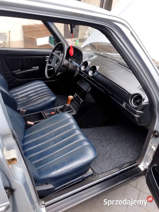 MercedesBenz W123 200d Piękny Klasyk