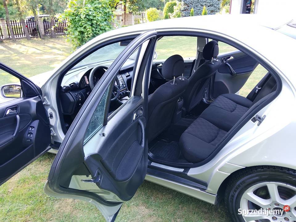 Mercedes c klasa W 203 27 CDI Zadbany Okazja Sedan / Limuzyna Motoryzacja małopolskie