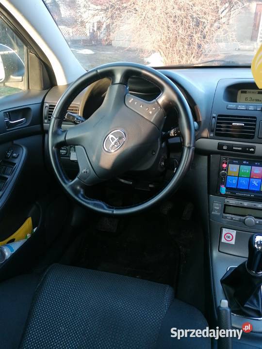 Sprzedam toiota avensis Zelów